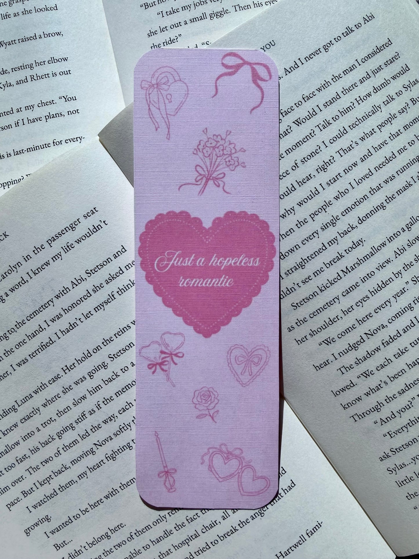 "𝒥𝓊𝓈𝓉 𝒶 𝒽𝑜𝓅𝑒𝓁𝑒𝓈𝓈 𝓇𝑜𝓂𝒶𝓃𝓉𝒾𝒸" bookmark