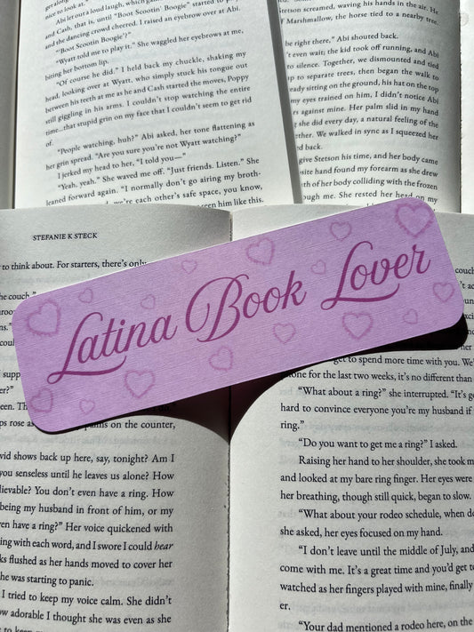 "𝐿𝒶𝓉𝒾𝓃𝒶 𝐵𝑜𝑜𝓀 𝐿𝑜𝓋𝑒𝓇" bookmark